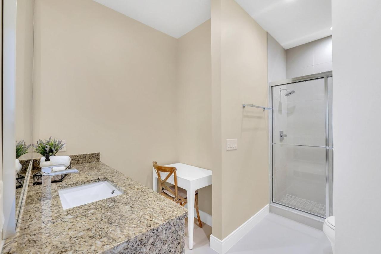 Luxury Villa Less Than A Mile From Disneyworld -Bonus Elevator- Orlando Exterior foto